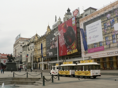 Zagreb, Ban Jelačić Square
